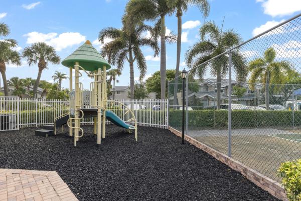 Discovery Pointe, 2030 Discovery Cir E, Deerfield Beach, Florida 33442, image 1