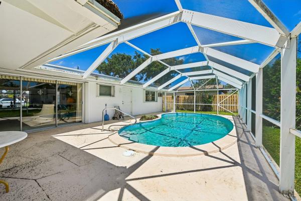 Eastway Park, 804 SE 16th Ct, Deerfield Beach, Florida 33441, image 3