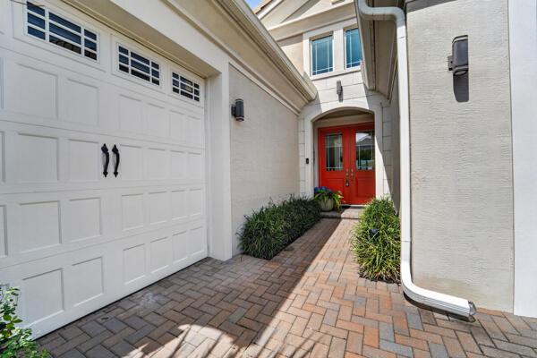 15804 Goldfinch Cir, Westlake, Florida 33470, image 2