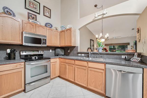 Bridgeport At Baywinds, 9436 Swansea Ln, West Palm Beach, Florida 33411, image 1