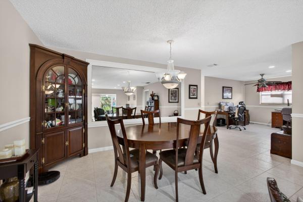 Golden Lakes Village, 127 Lake Gloria Dr, West Palm Beach, Florida 33411, image 1