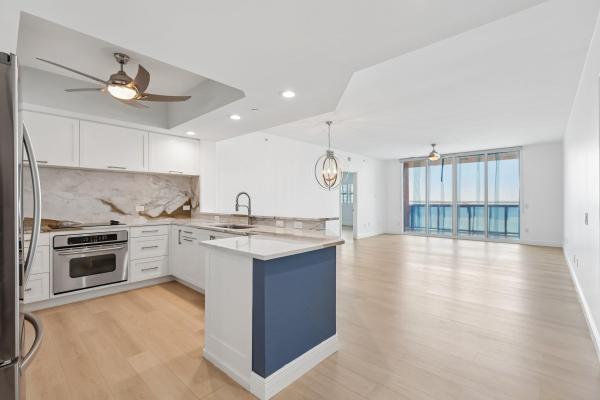 Marina Grande Club & Residences, 2650 Lake Shore Dr #1202, Riviera Beach, Florida 33404, image 1
