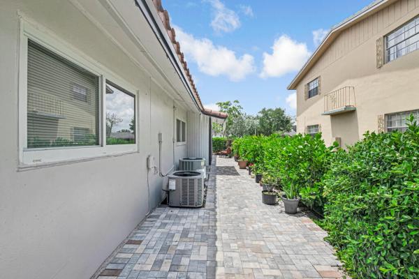 The Dells, 7521 NW 44th Ct #1-4, Coral Springs, Florida 33065, image 3