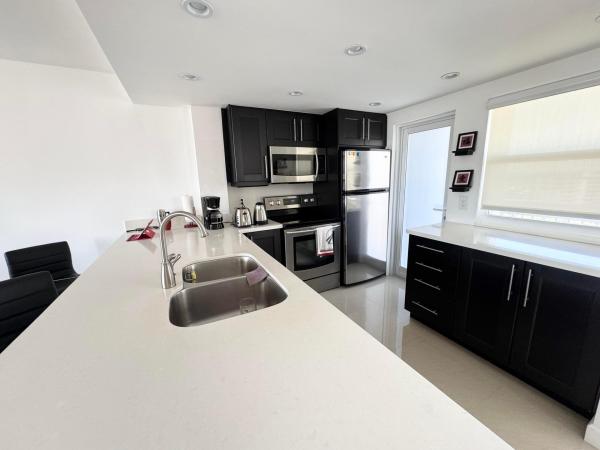 Granada House Apartments, 201 N Ocean Blvd #PH-1, Pompano Beach, Florida 33062, image 3