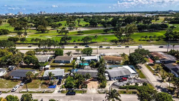 Cresthaven, 910 NE 23rd Ct, Pompano Beach, Florida 33064, image 2