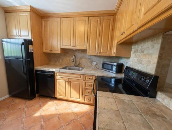 1430 S Lakeside Dr #22, Lake Worth Beach, Florida 33460, image 3