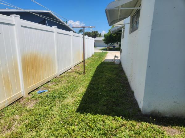 Cresthaven, 1624 NE 31st Ct, Pompano Beach, Florida 33064, image 2