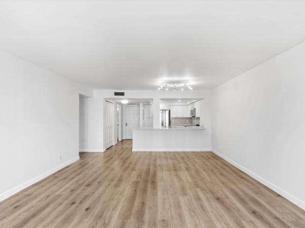 Sea Ranch Club B, 5000 N Ocean Blvd #306, Lauderdale By The Sea, Florida 33308, image 1