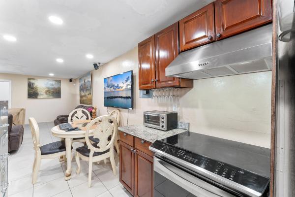 Merlin Park, 4727 Myrtle Ln, West Palm Beach, Florida 33417, image 1