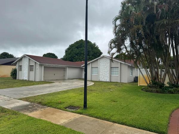 Wooded Acres, 589 Cashiers Dr, West Palm Beach, Florida 33413, image 1