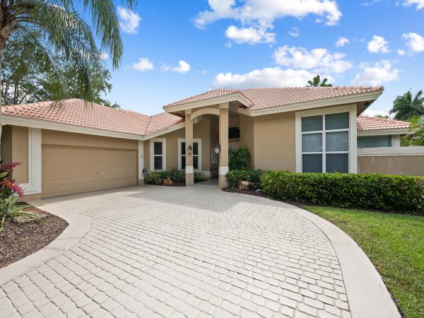 Tequesta At Country Isles, 1207 Manor Dr S, Weston, Florida 33326, image 1