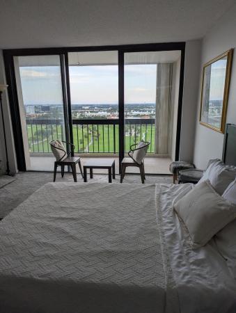 Jefferson Tower, 2425 Presidential Way #1905, West Palm Beach, Florida 33401, image 1