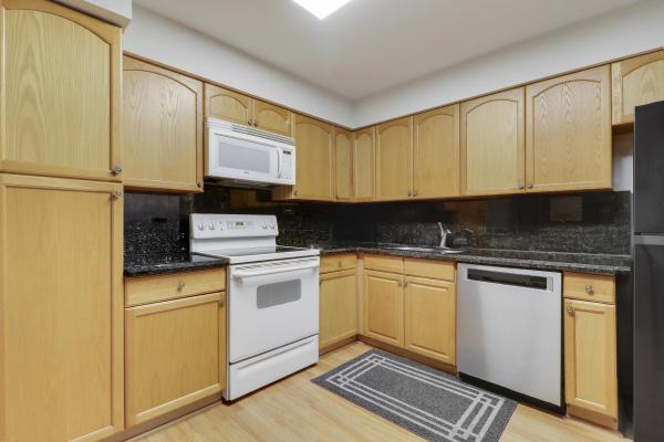 October Park, 3814 Van Cott Cir, West Palm Beach, Florida 33403, image 2