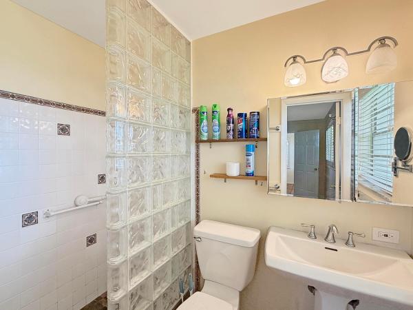 501 Sandpiper Cir, Delray Beach, Florida 33445, image 1