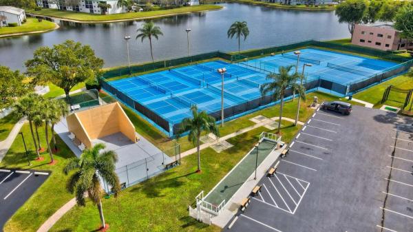 Pembridge At Lakes Of Delray, 15301 Pembridge Ave #44, Delray Beach, Florida 33484, image 1