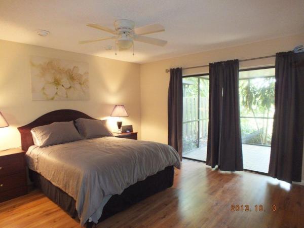 Wildwood Of Deer Creek, 456 E Deer Creek Wildwood Ln Ln, Deerfield Beach, Florida 33442, image 1