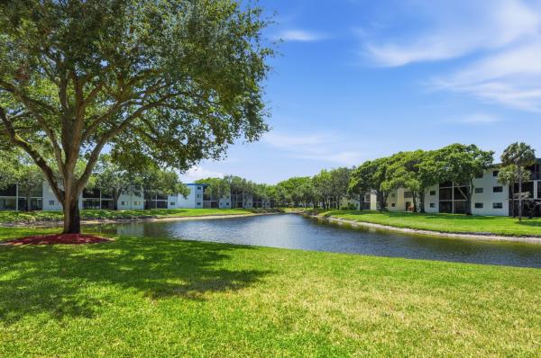 Watersedge At Lakes Of Delray, 15461 Pembridge Dr #207, Delray Beach, Florida 33484, image 1