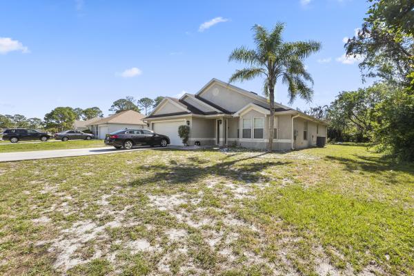 Northport Village, 609 NW Cardinal Dr, Port St. Lucie, Florida 34983, image 2