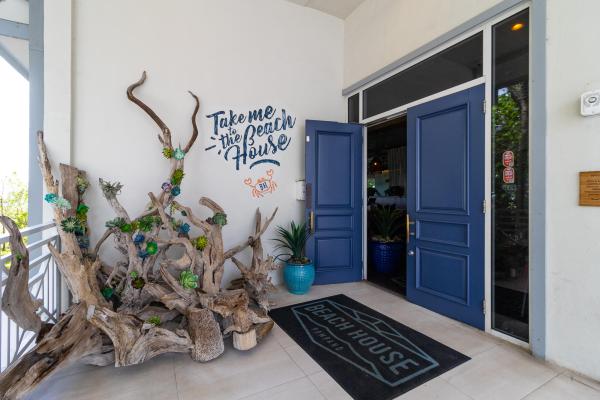 Pompano Isles, 2461 SE 10th St, Pompano Beach, Florida 33062, image 1