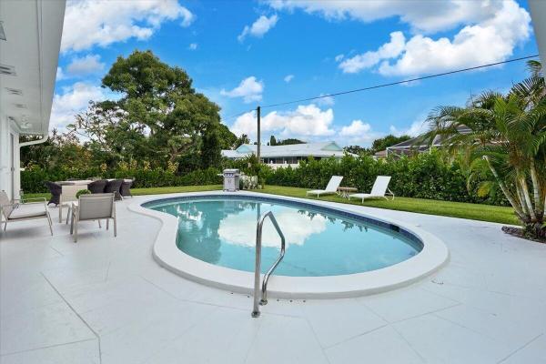 Tequesta Country Club, 76 W Fairview, Tequesta, Florida 33469, image 2