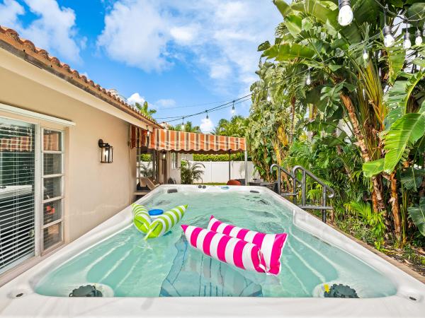 Terra Mar Island Estates, 3240 Spanish River Dr, Lauderdale By The Sea, Florida 33062, image 1