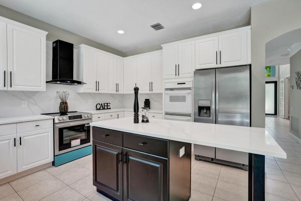 Waters Edge Estates At Parkland, 6020 NW 104th Ln, Parkland, Florida 33067, image 2