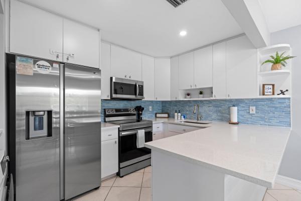 Villa Rica, 3370 NE 5th Dr, Boca Raton, Florida 33431, image 2