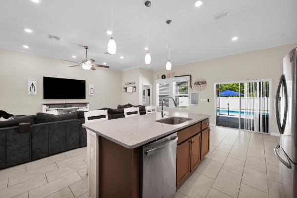 Torino, 5515 NW Whitecap Rd, Port St. Lucie, Florida 34986, image 1