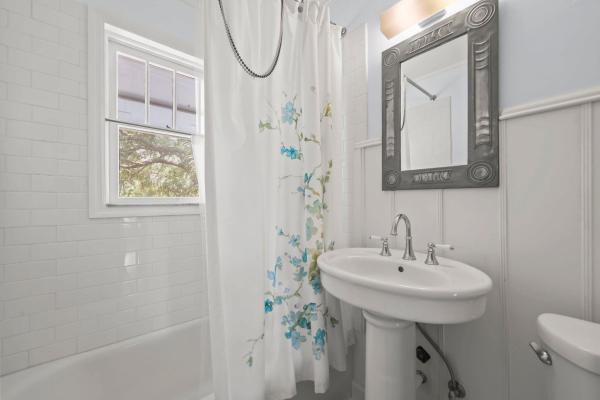 Lake Worth Town, 706 N Palmway, Lake Worth Beach, Florida 33460, image 3