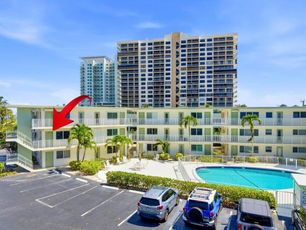 Villas On The Ocean, 3600 N Ocean Dr #210, Riviera Beach, Florida 33404, image 1