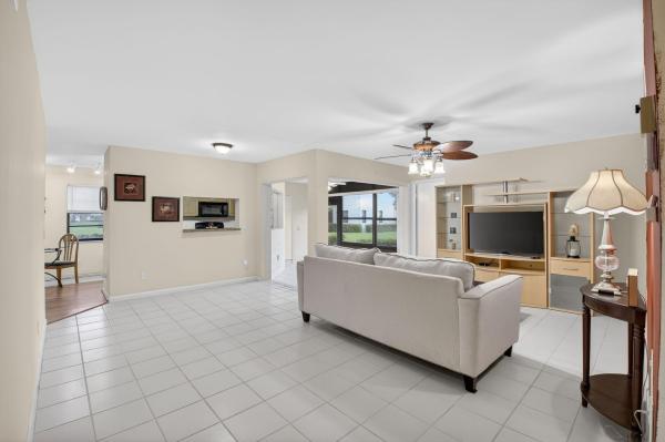 6069 Parkwalk Dr, Boynton Beach, Florida 33472, image 3