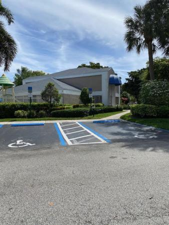 Discovery Pointe, 2217 W Discovery Cir Cir, Deerfield Beach, Florida 33442, image 2