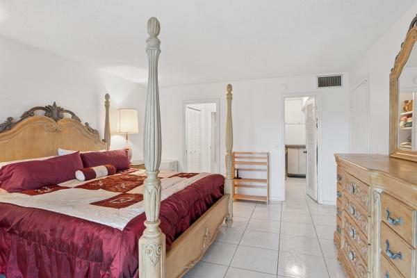 Atlantis Sherbrooke Villas East, 250 John F Kennedy Dr #202, Atlantis, Florida 33462, image 2