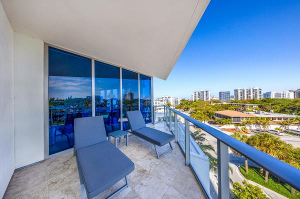 Paramount, 701 N Fort Lauderdale Beach Blvd #406, Fort Lauderdale, Florida 33304, image 2
