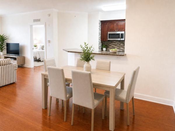 Vizcaya Lakes, 1660 Renaissance Commons Blvd #2418, Boynton Beach, Florida 33426, image 2