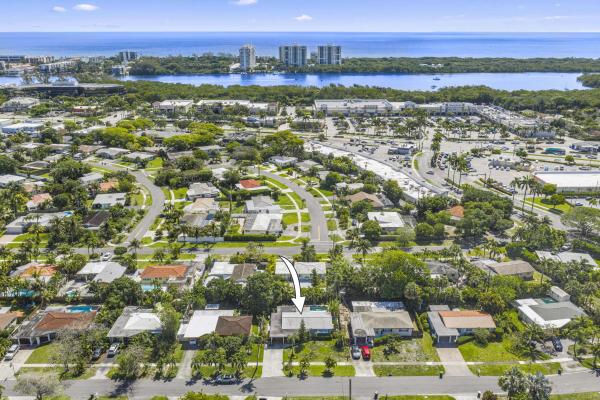 Winfield Park, 2136 NE 4th Ct, Boca Raton, Florida 33431, image 2