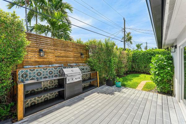 Coral Terrace, 3420 NE 17th Ter, Oakland Park, Florida 33334, image 1