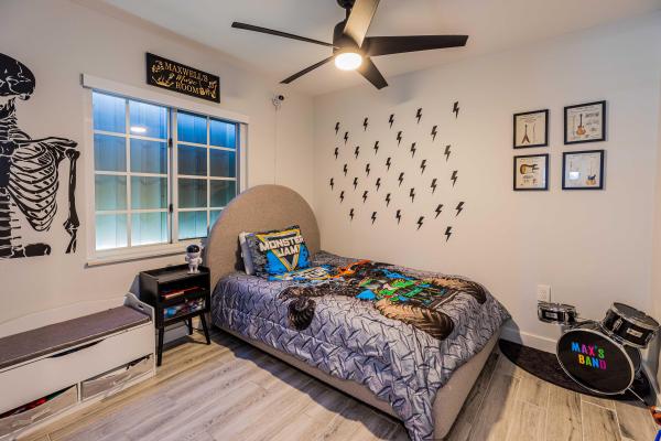 9058 NW 192nd Ter, Miami Lakes, Florida 33018, image 1