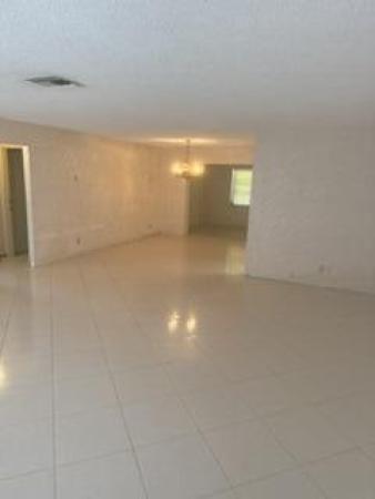 Coco Wood Lakes, 14798 Summersong Ln, Delray Beach, Florida 33484, image 2