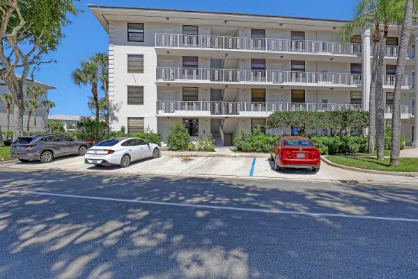 Whitehall, 3650 Whitehall Dr #201, West Palm Beach, Florida 33401, image 1