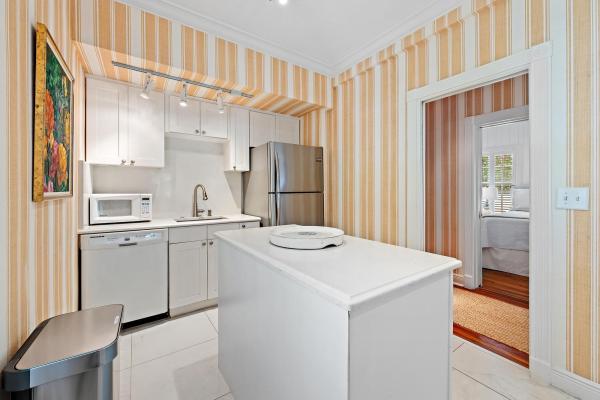 151 S County Rd #1ST FL, Palm Beach, Florida 33480, image 3