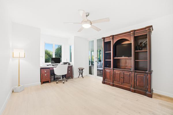 Mizner Court, 100 SE 5th Ave #412, Boca Raton, Florida 33432, image 3