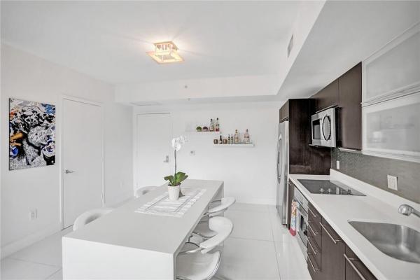 The Ivy At Riverfront, 90 SW 3rd St #TH-300B, Miami, Florida 33130, image 1