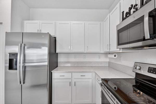6933 N Harbours Edge Ave, Lake Worth, Florida 33467, image 3