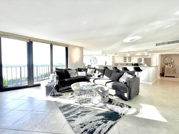 Connemara, 5420 N Ocean Dr #906, Riviera Beach, Florida 33404, image 2