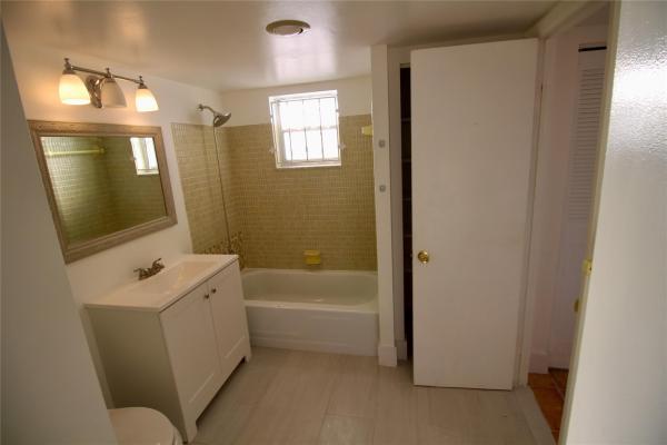 Danians North, 600 NE 2nd St #107, Dania Beach, Florida 33004, image 1