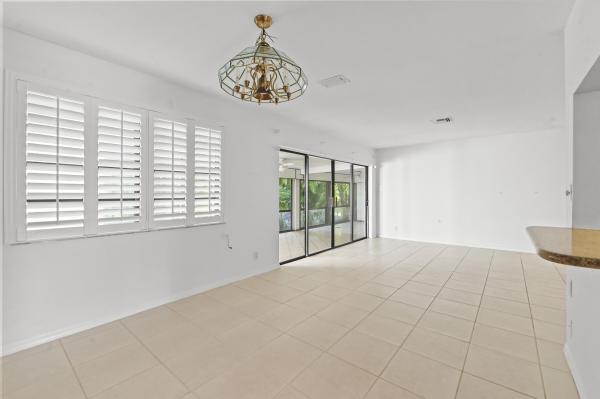 Knob Hill Club, 329 Knob Hill Blvd, Boca Raton, Florida 33431, image 1