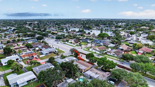 Boulevard Heights, 1411 N Douglas Rd, Pembroke Pines, Florida 33024, image 3
