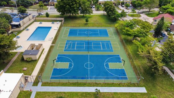 Lake Island, 4357 NW 6th Ave, Deerfield Beach, Florida 33064, image 2