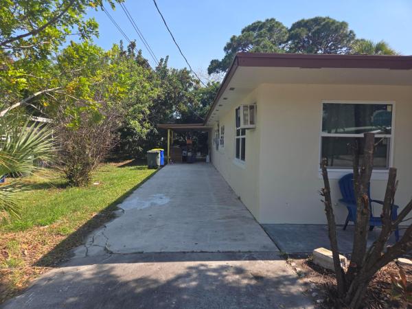 Maravilla Gardens, 515 Palm Ave #A&b, Fort Pierce, Florida 34982, image 1